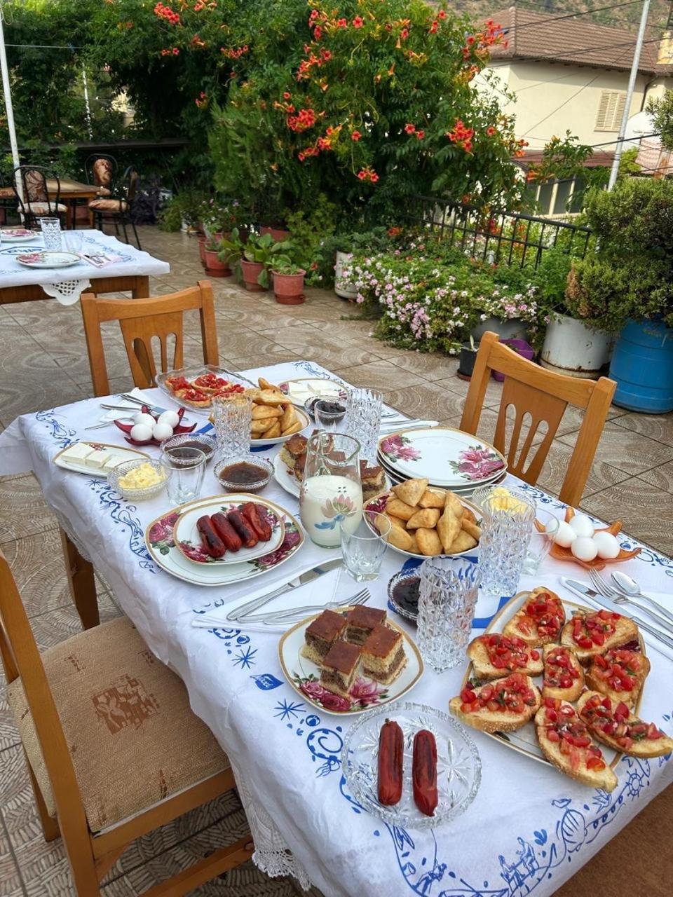 Guesthouse Katerina Berat Zewnętrze zdjęcie